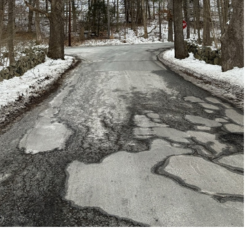igure of existing pavement condition on Goodhue Street Figure of existing pavement condition on Goodhue Street